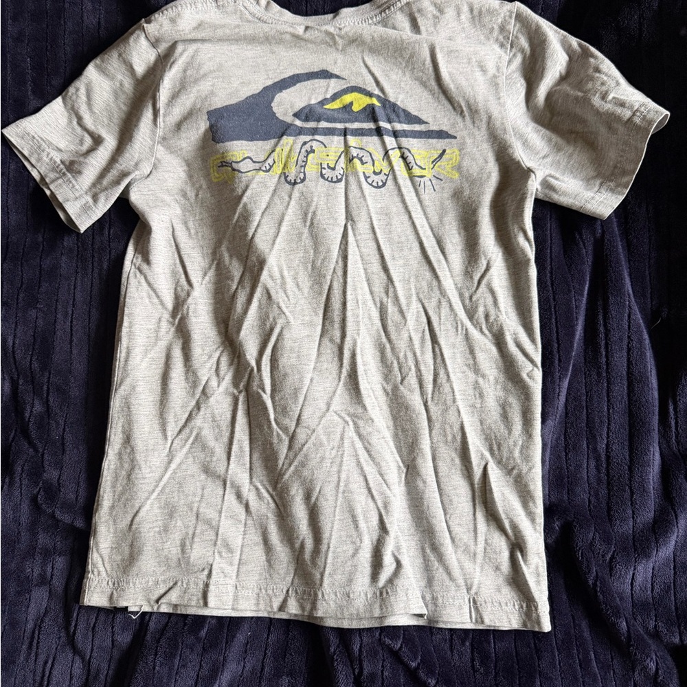 Quiksilver Light Gray Short-Sleeve Tee with Yellow & Navy Graphic